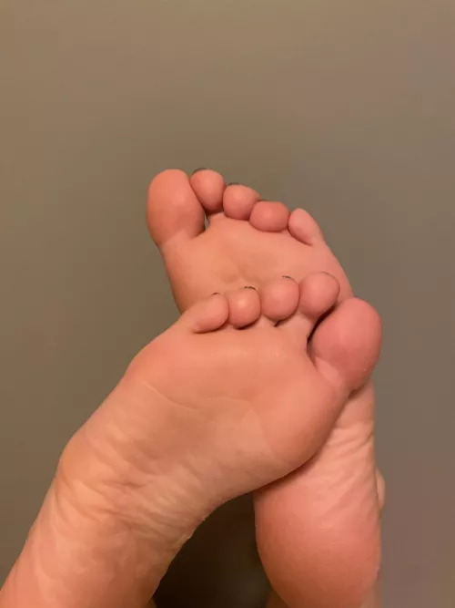 Would you lick my soles ? Cum covering my toes. Imagine a Footjob  by Sxyscandinavian