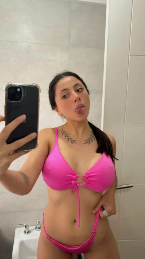 You ever seen a bikini look so hot on someone??? by Unlikely-Weakness-20