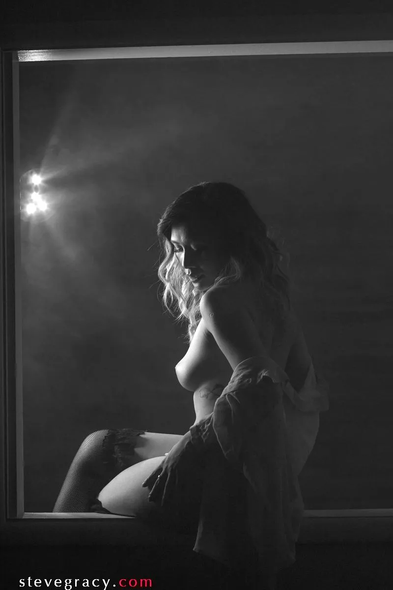 Angela posted by SteveGracyPhoto