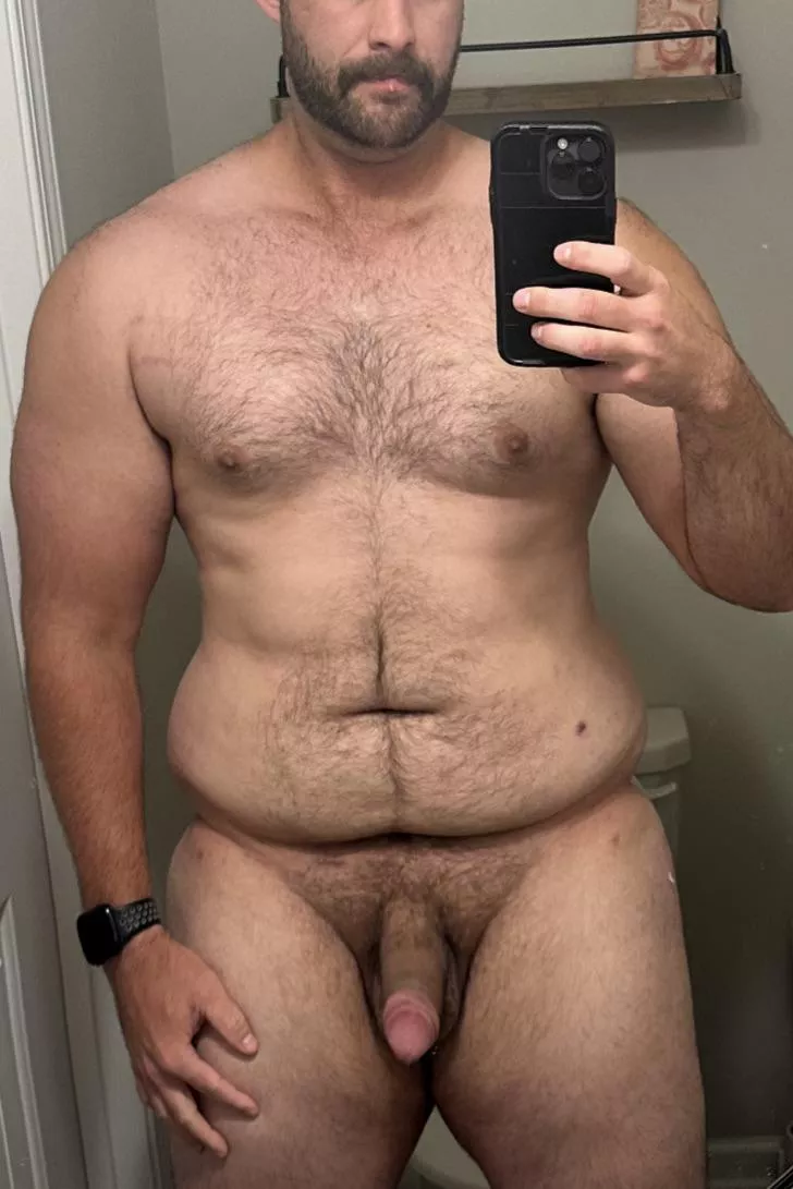 Anyone want to come relax with me ?  posted by DadisSneaky