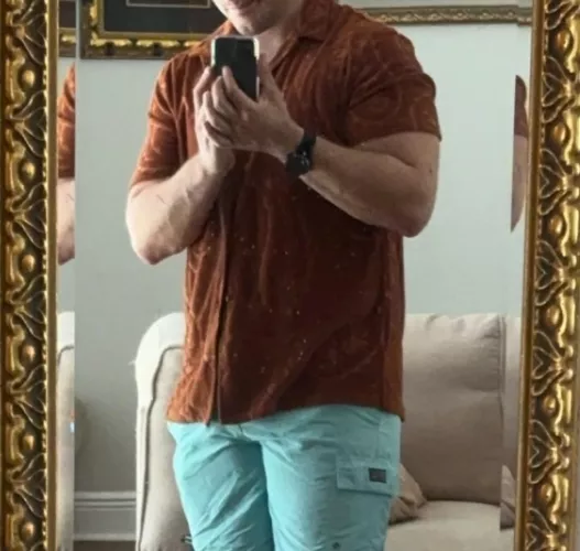 Are my forearms able to distract you from this crappy title? by alargeguy