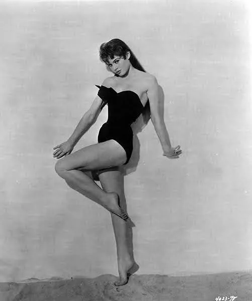 Brigitte Bardot, 21  posted by Same_Possibility4769