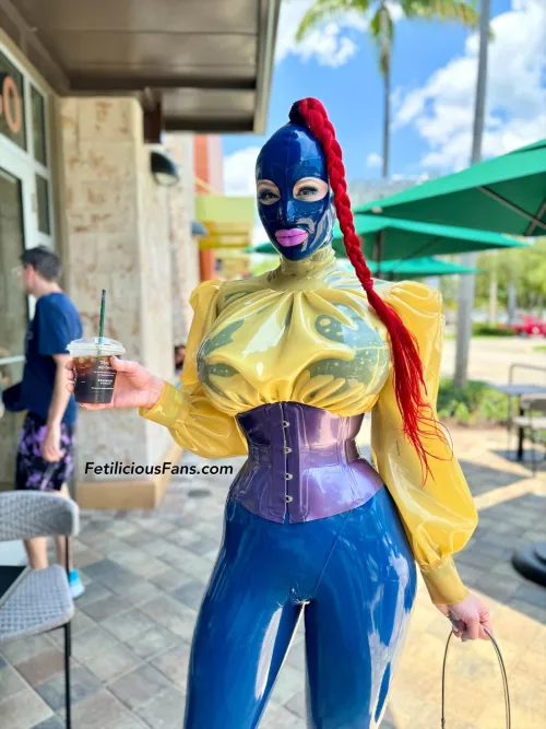 Coffee in Florida ☕️ Just getting an ice coffee because it’s too warm for hot coffee 😅🌴☀️  by Miss_Fetilicious