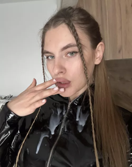 Cum get naughty with mommy by AuroraAnggel