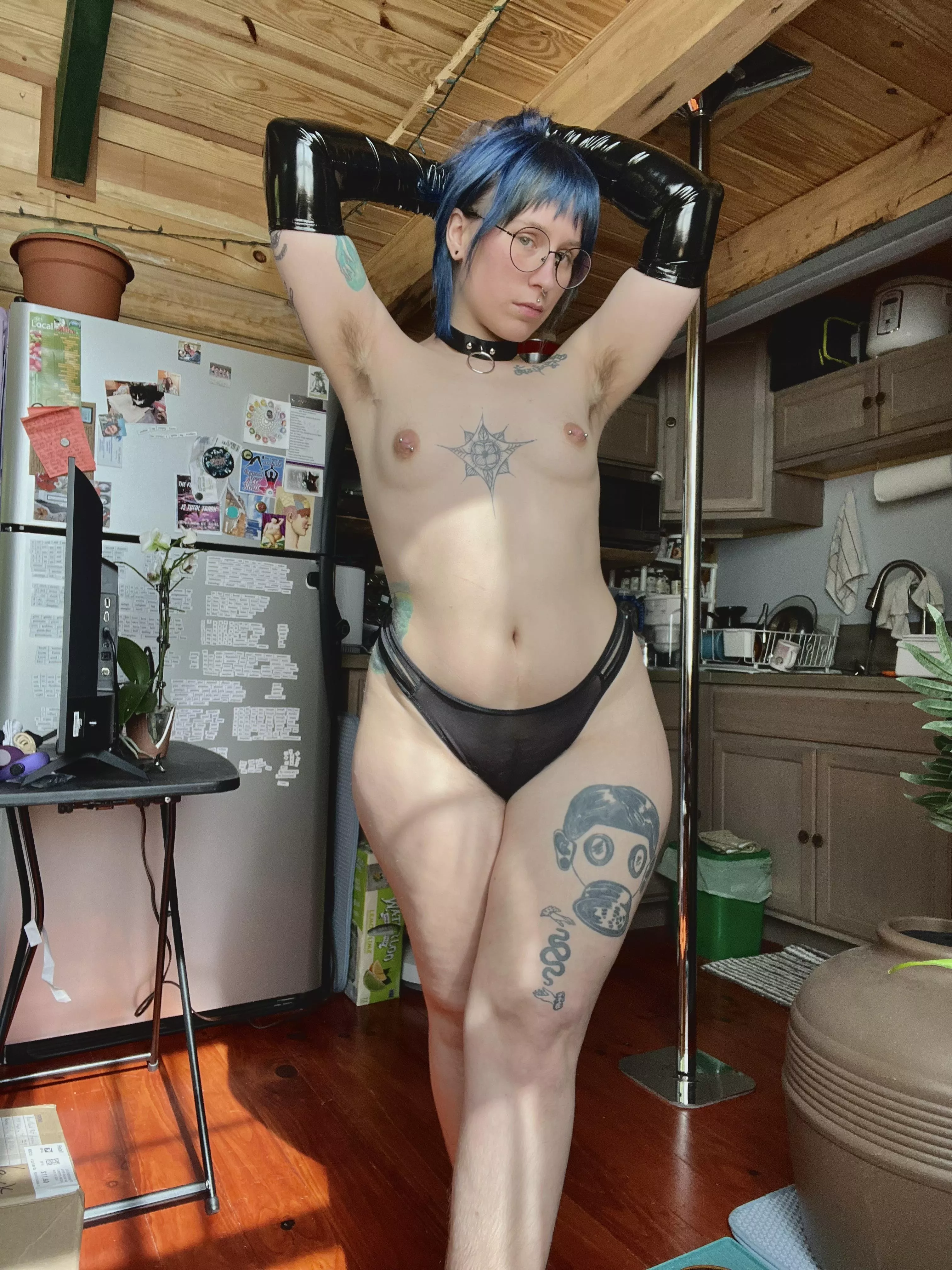 I haven’t worn deodorant in years posted by morticia-arquette