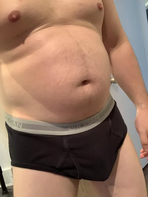 Long day. Who’s coming over? DMs open by domcubster88