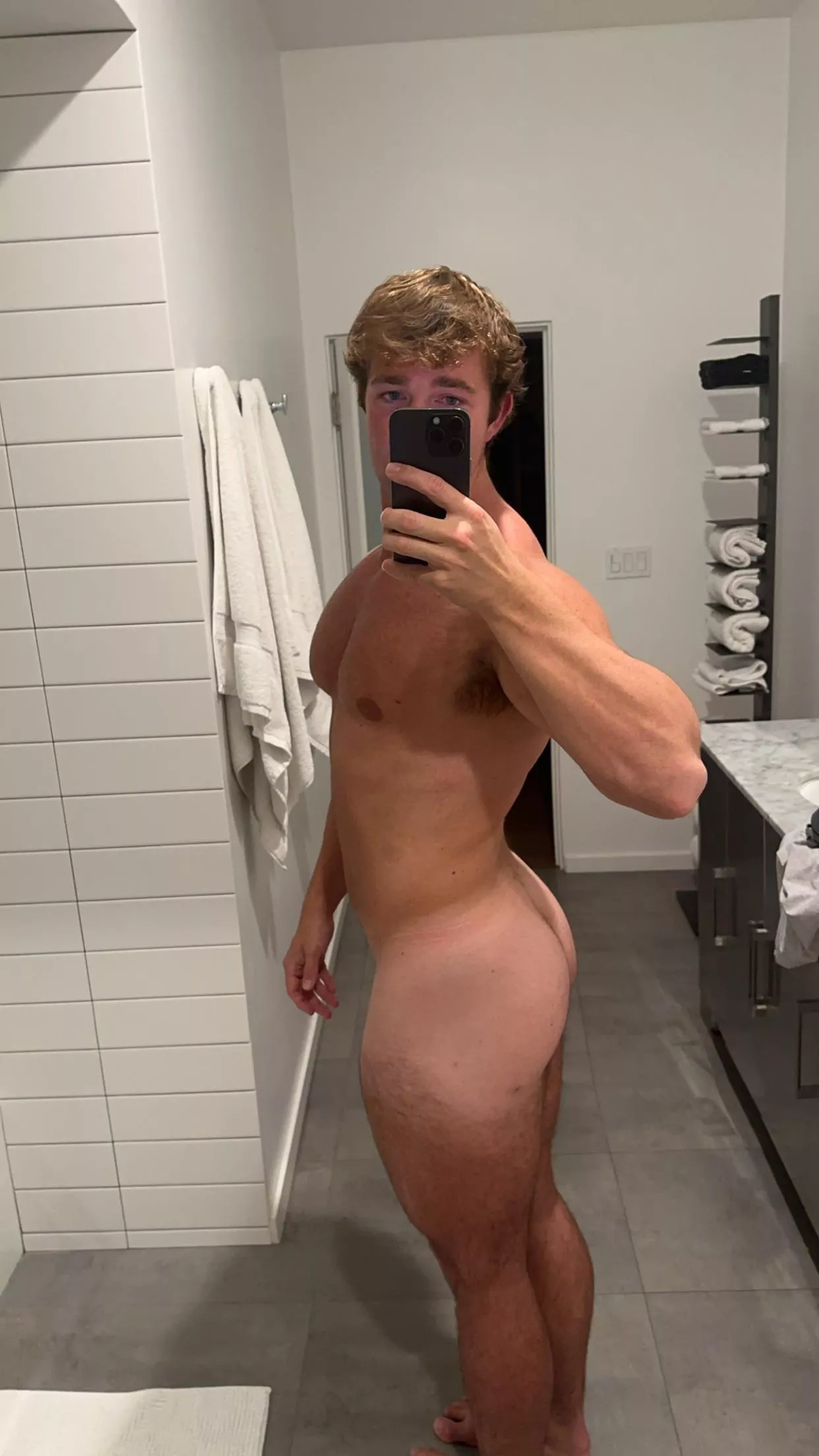 Making sure I stay on my squats posted by OddBonus2336