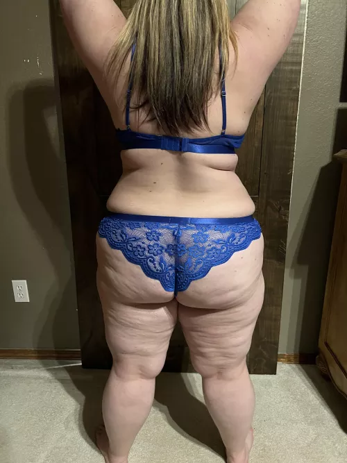 Mommas cellulite  by sassy_momma_m1lf