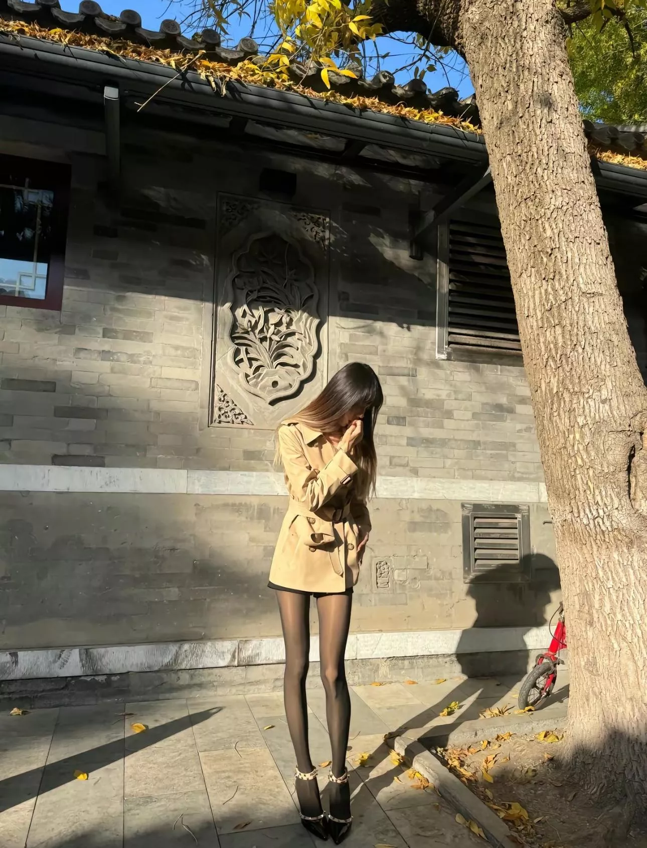 my dating outfit posted by ElevatorMean7657