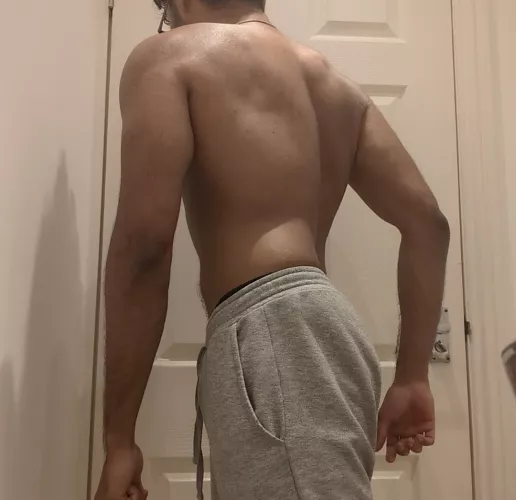 Need some back scratches  by throwawaysian69420