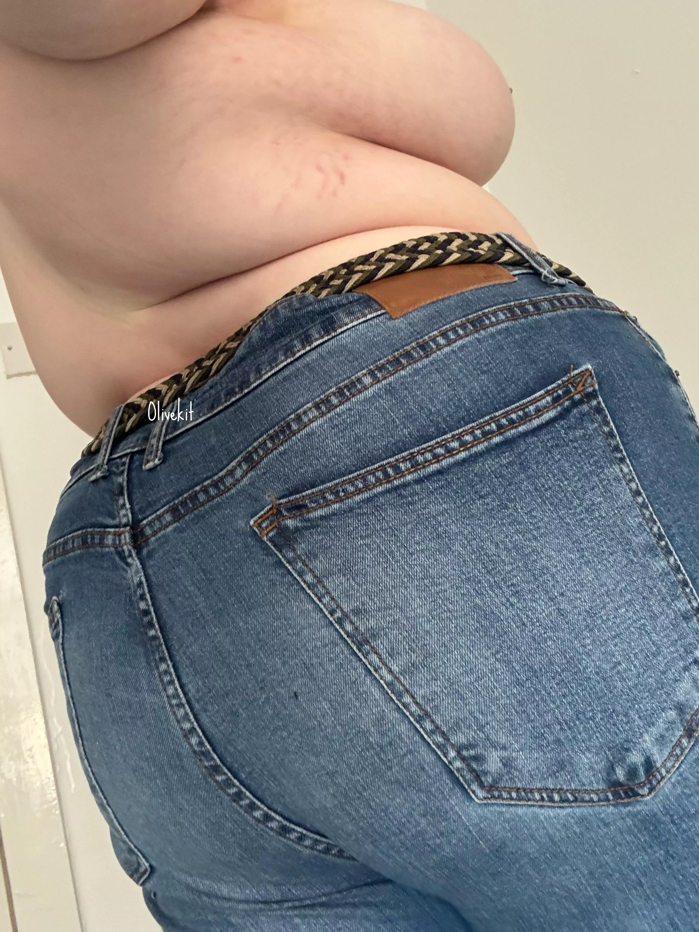 No one can resist a bbw in jeans posted by olivekit