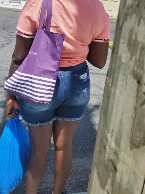 Round booty in denim shorts by Rizz0nator