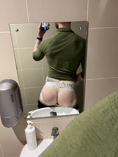 Squats paying off? by AdCertain72