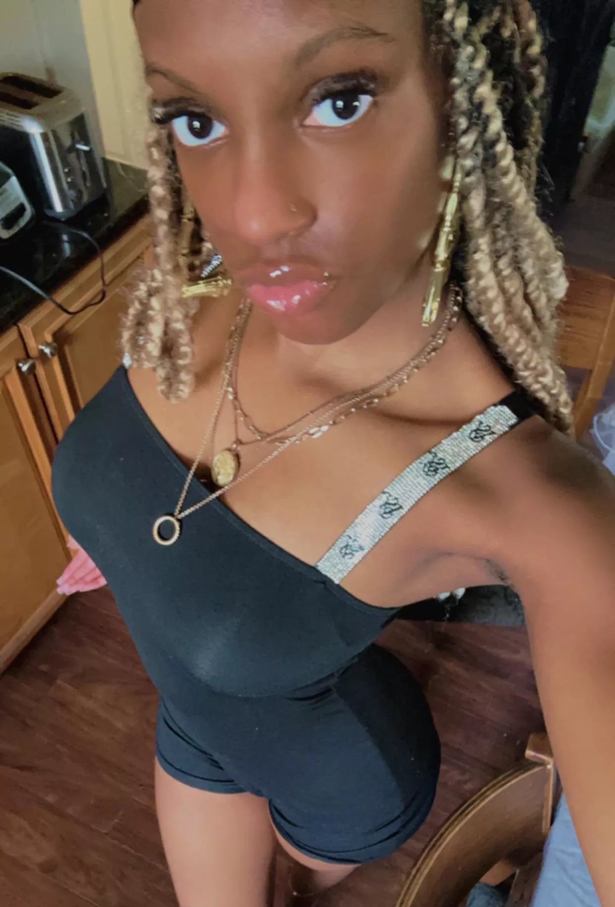 Submit to my supremacy posted by goddessrierie