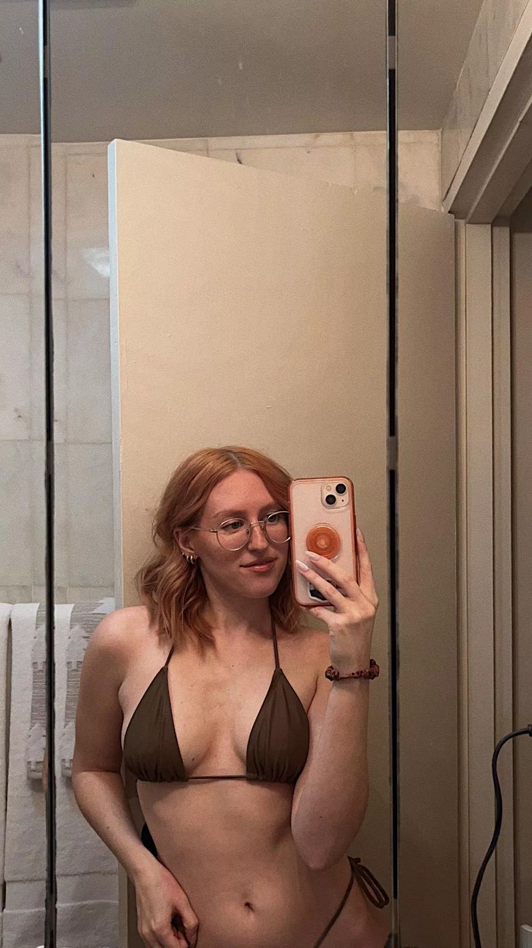 Time to kiss all my freckles [IRTR] posted by Pinkgirlxxx