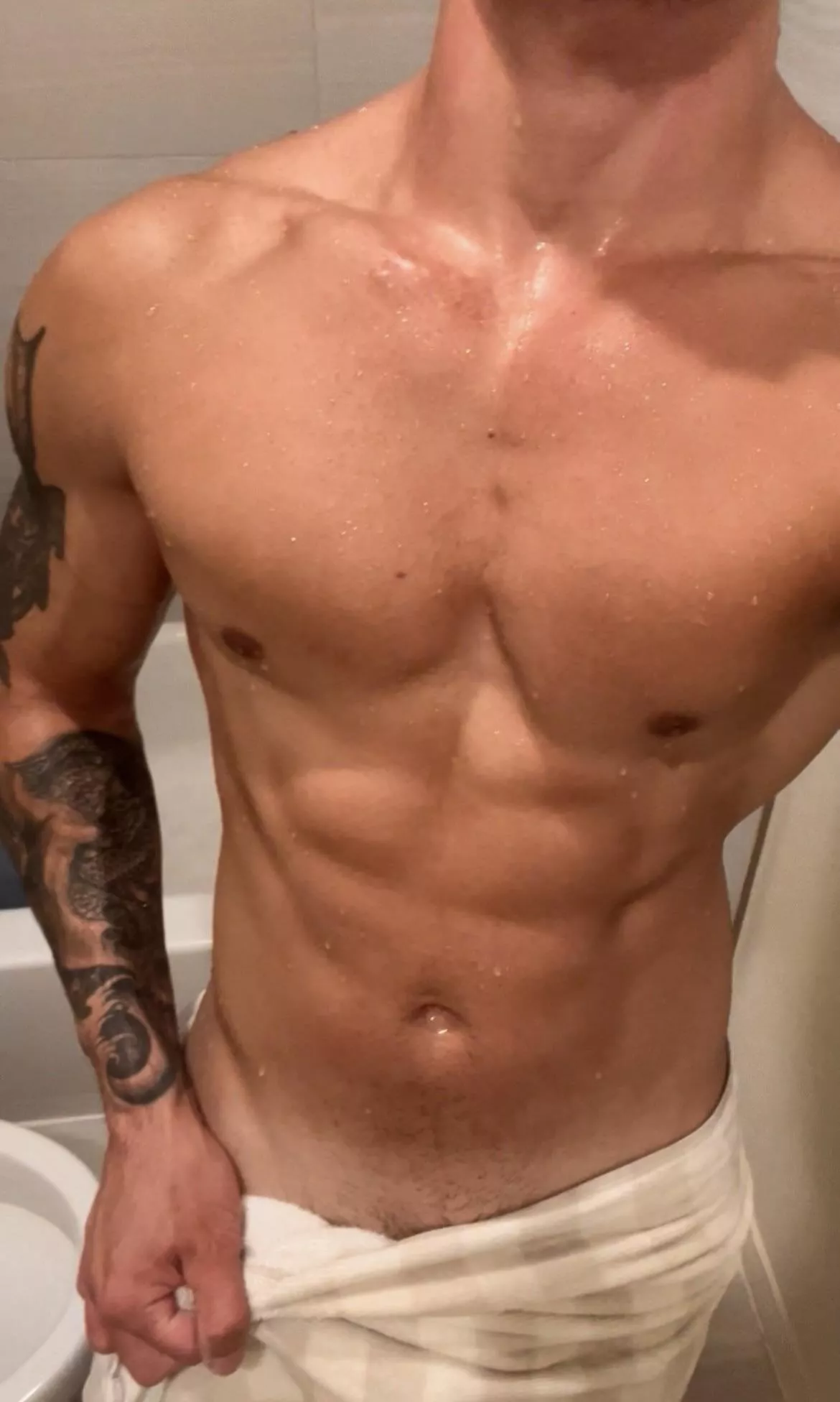 Time to take a bubble bath together 😁😉 posted by TheeGuyDerek