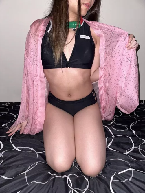 wanna take a peek? by jxddd69