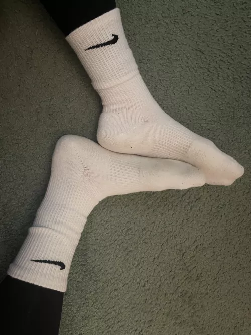 Where are my nike crew fans at? by TheQueenOlive