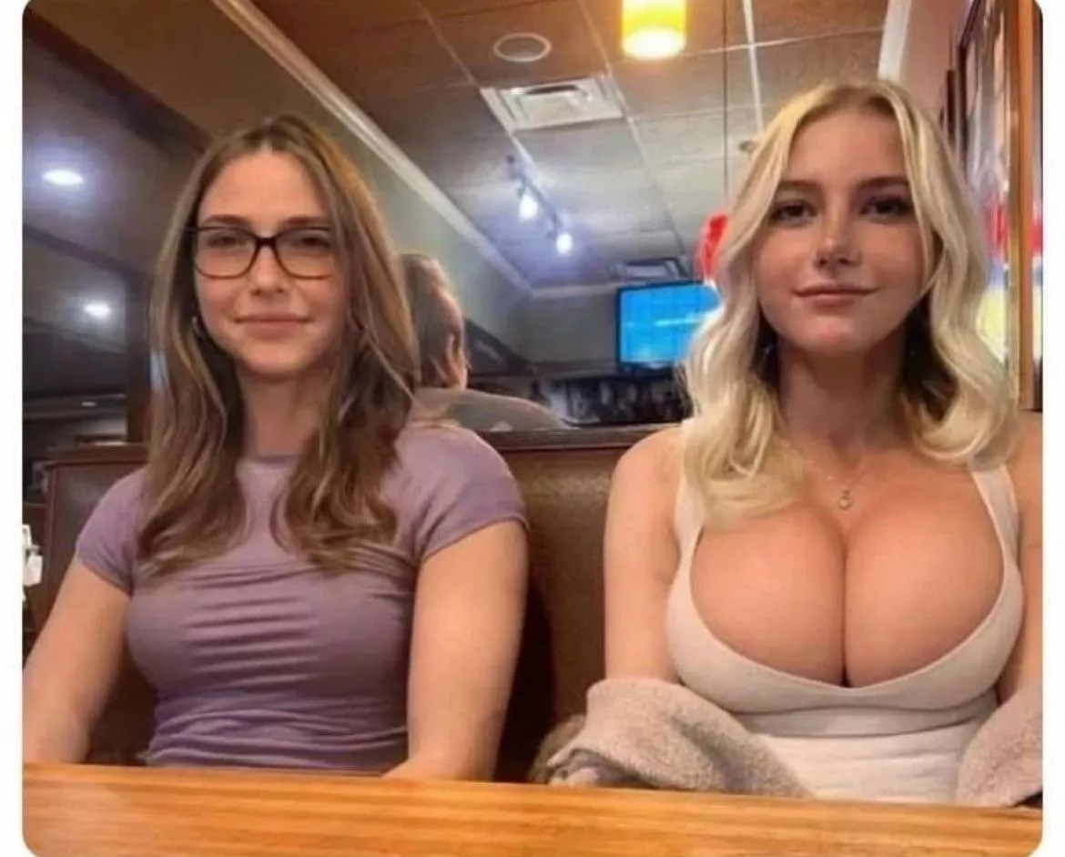 Who is the right girl? posted by Academic_Contest4086