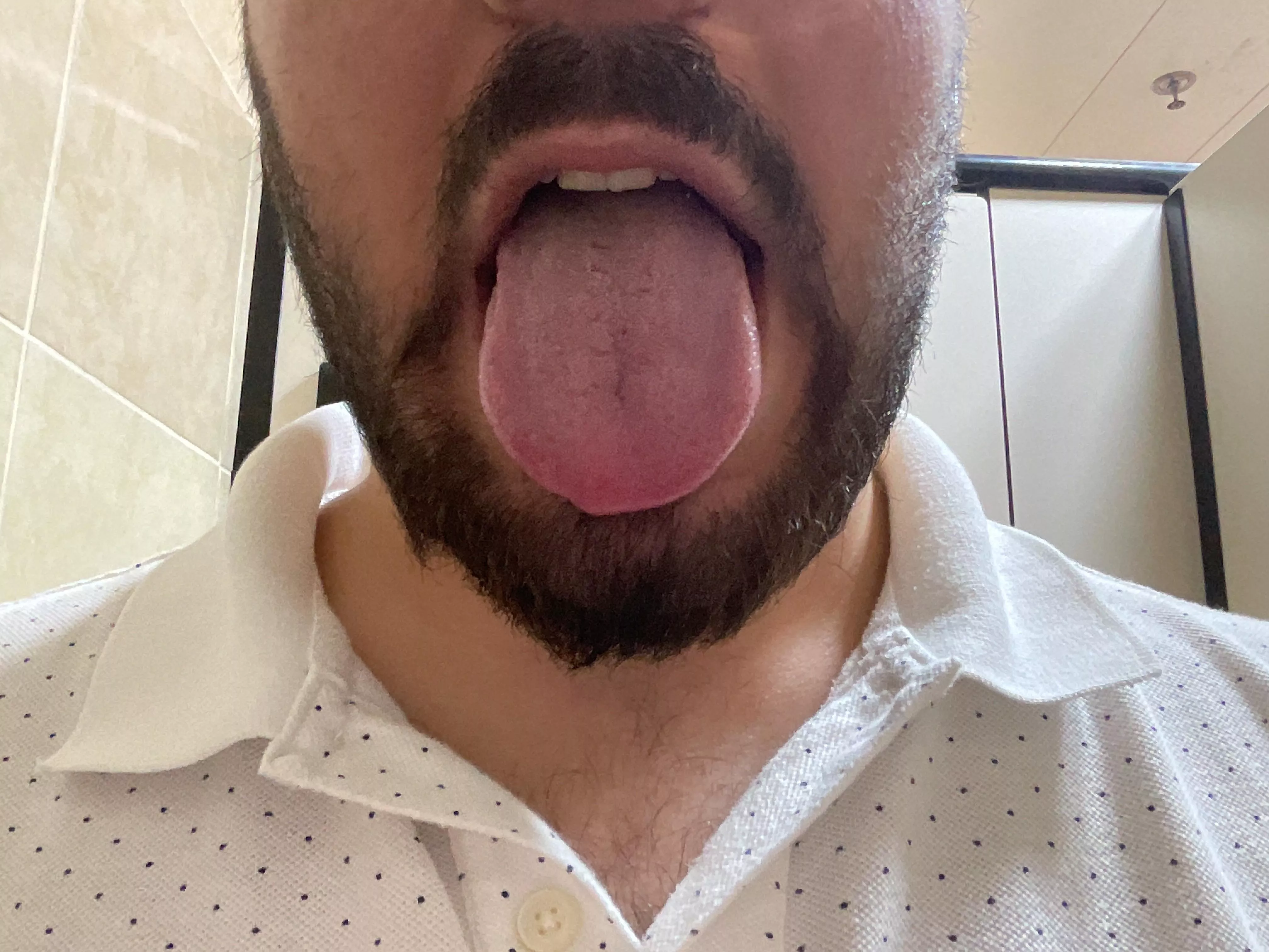 Who’s horny and bored wants to chat and trade pics posted by Independent-Rich7934