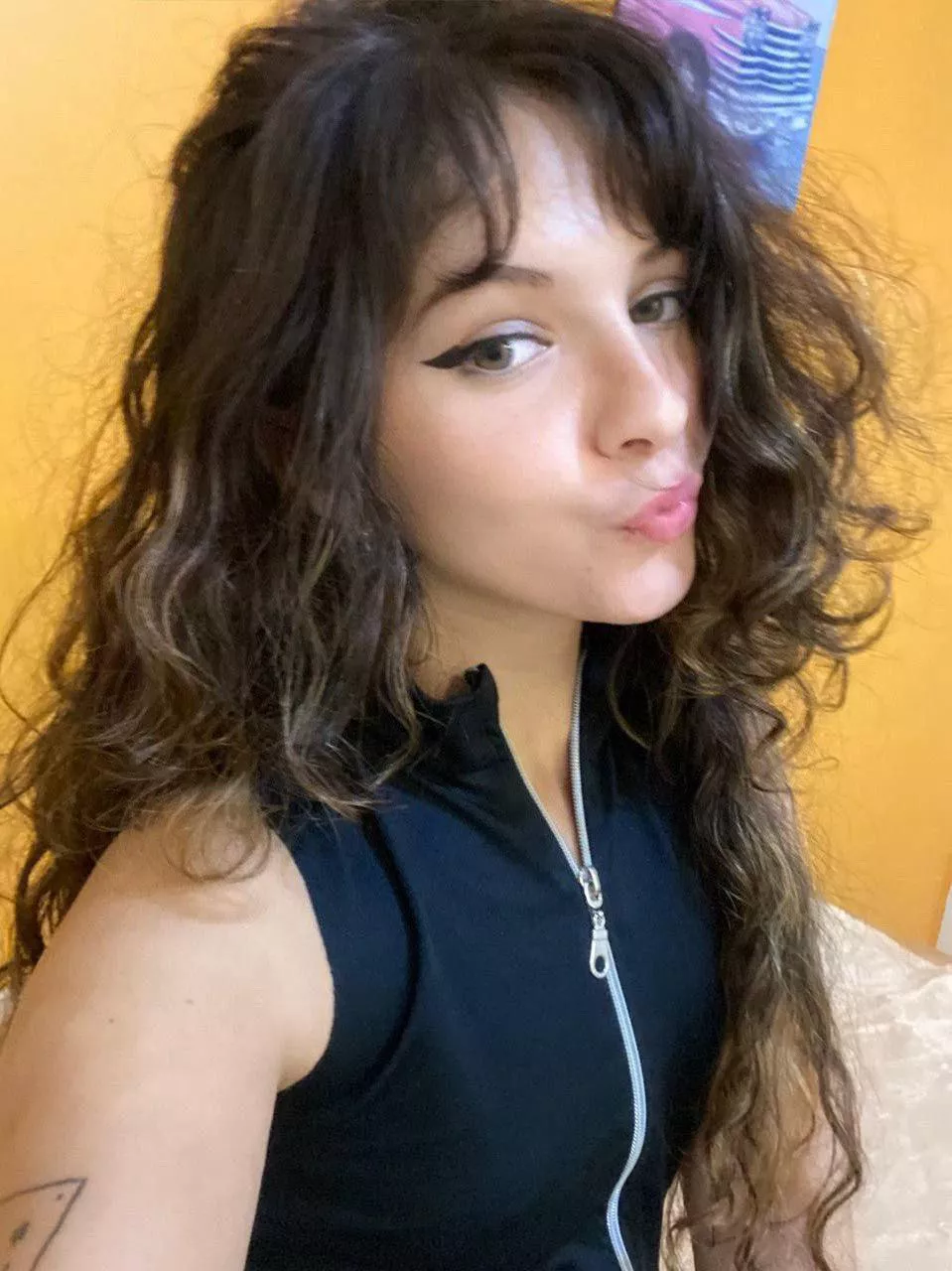 Would you give me a tight hug? posted by Middle-Hospital1754