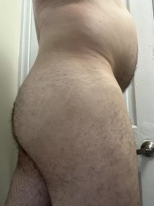 28 Rump is getting thick by throwaway_welcome8