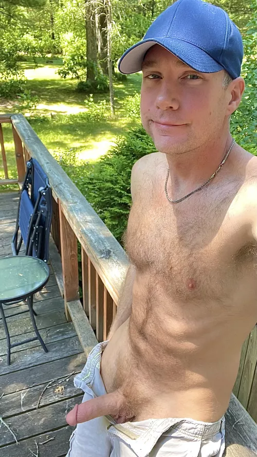 (43) let’s hang out  by ChainsawDust