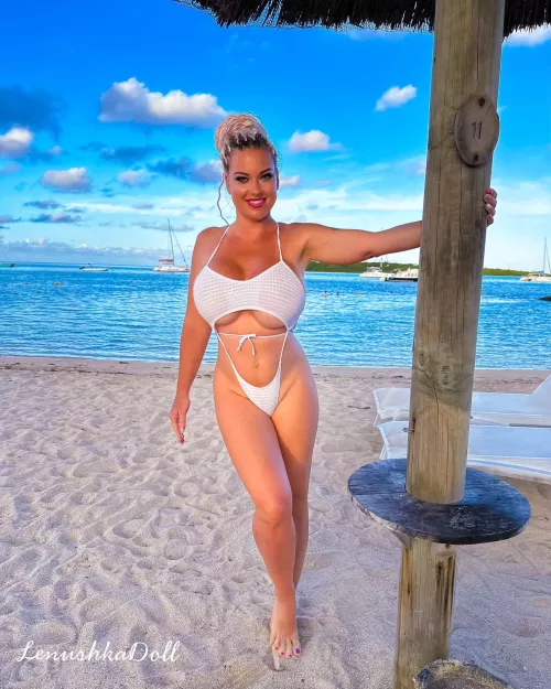 And what now? I am bored… by SquirtAndHugeDildo