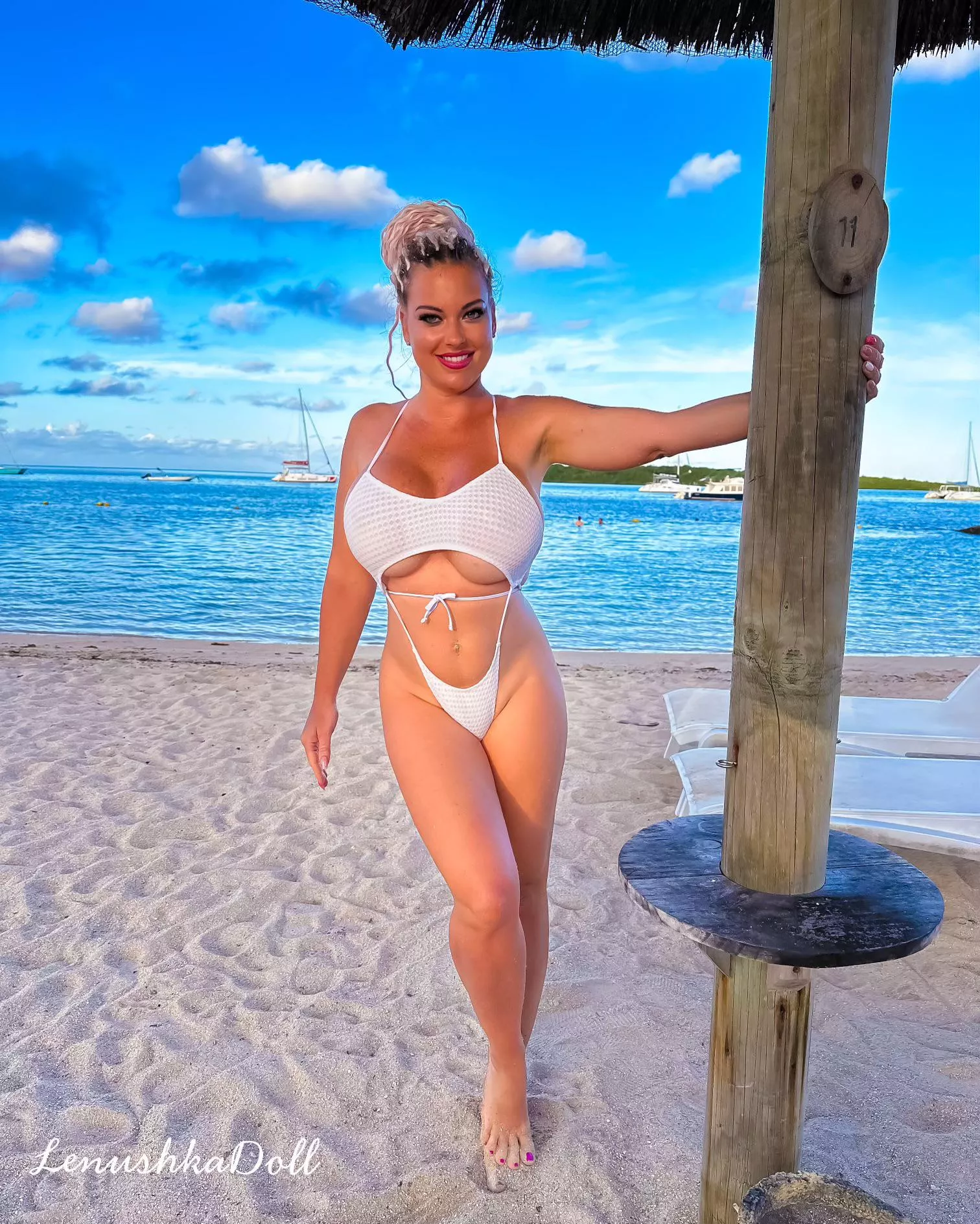 And what now? I am bored… posted by SquirtAndHugeDildo