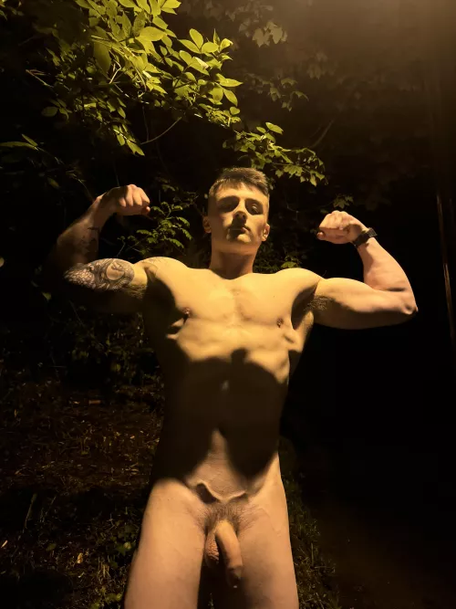 Anyone game to help me drain my balls all day? by Alarmed-Concert3518