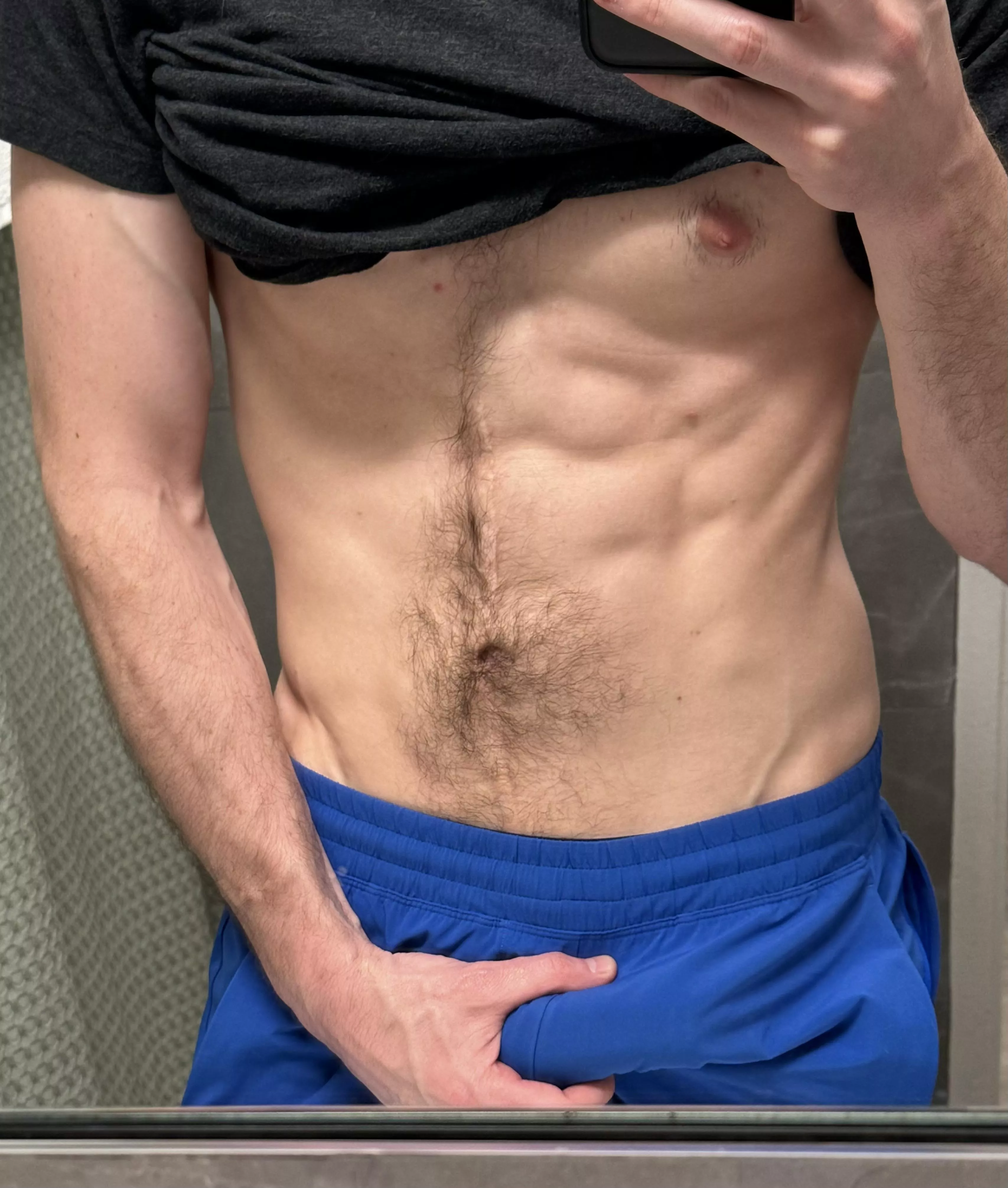 Come say hey posted by Icy-Fill1488