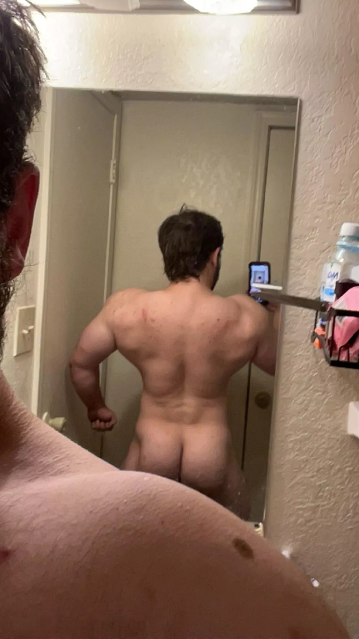 Deep squats now a days 😈 posted by Musclestud101