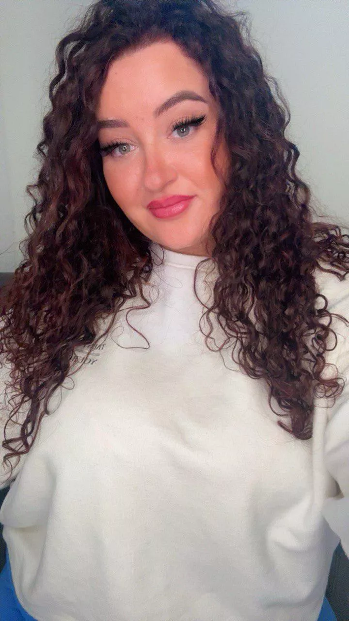 do i look cute 🙈  posted by CravenDigger