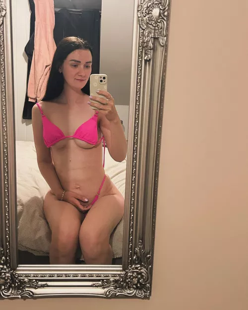 Doesn’t fit so well  by bella951xx