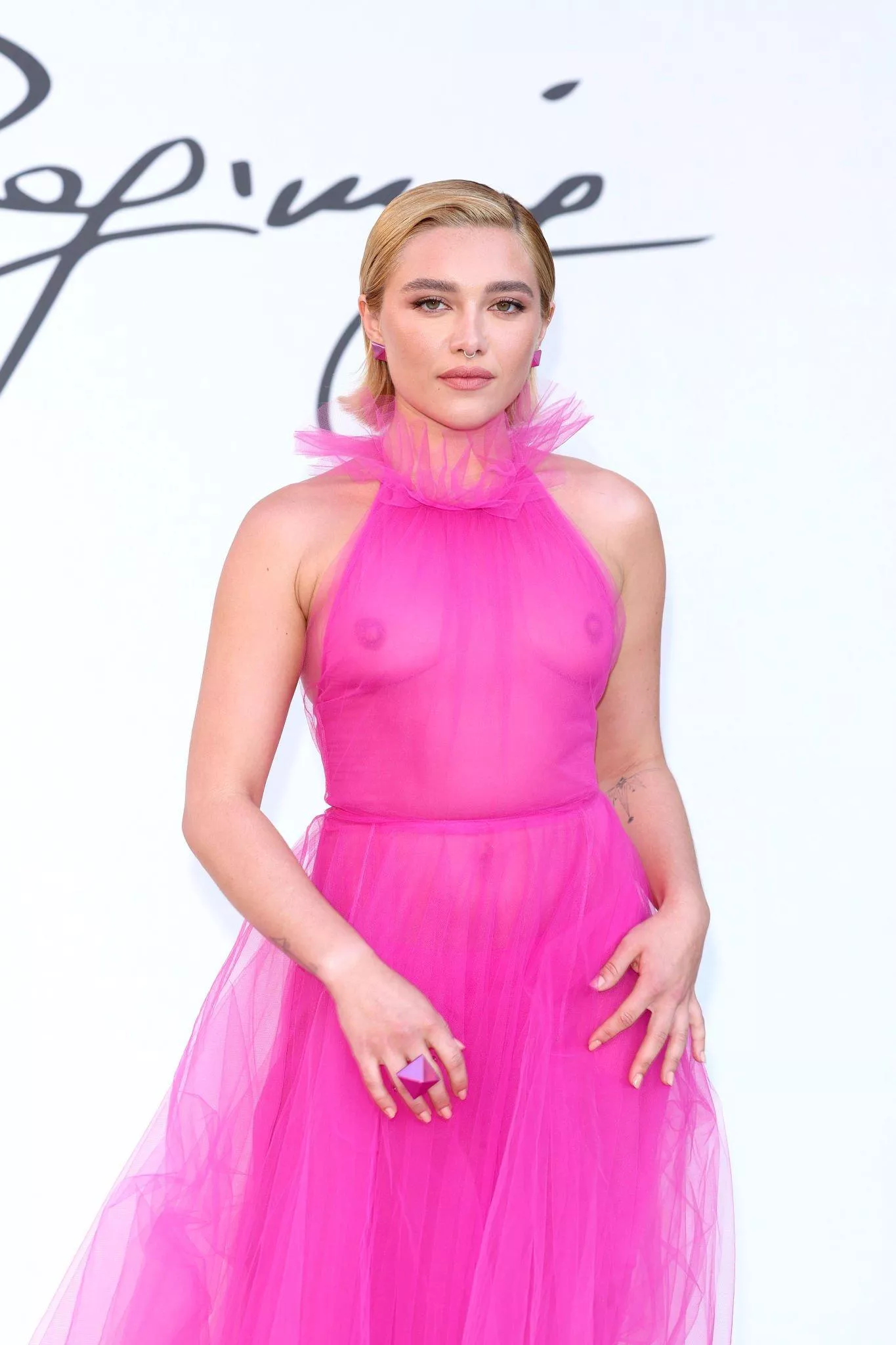 Florence Pugh  posted by elegant_celebs