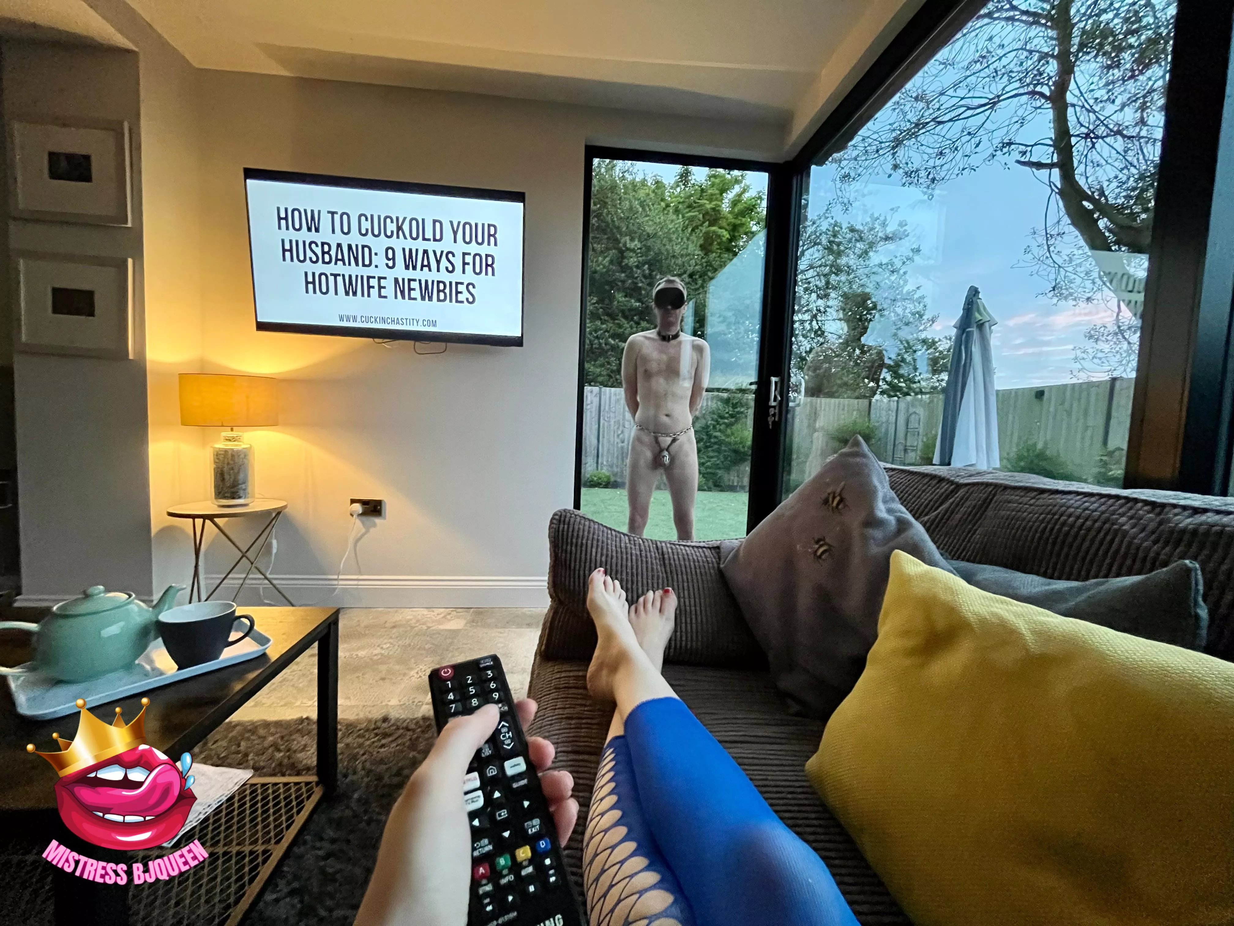 Having a bit of downtime and doing some research while my chastity sub enjoys his downtime outside [domme] posted by rod_andbjqueen