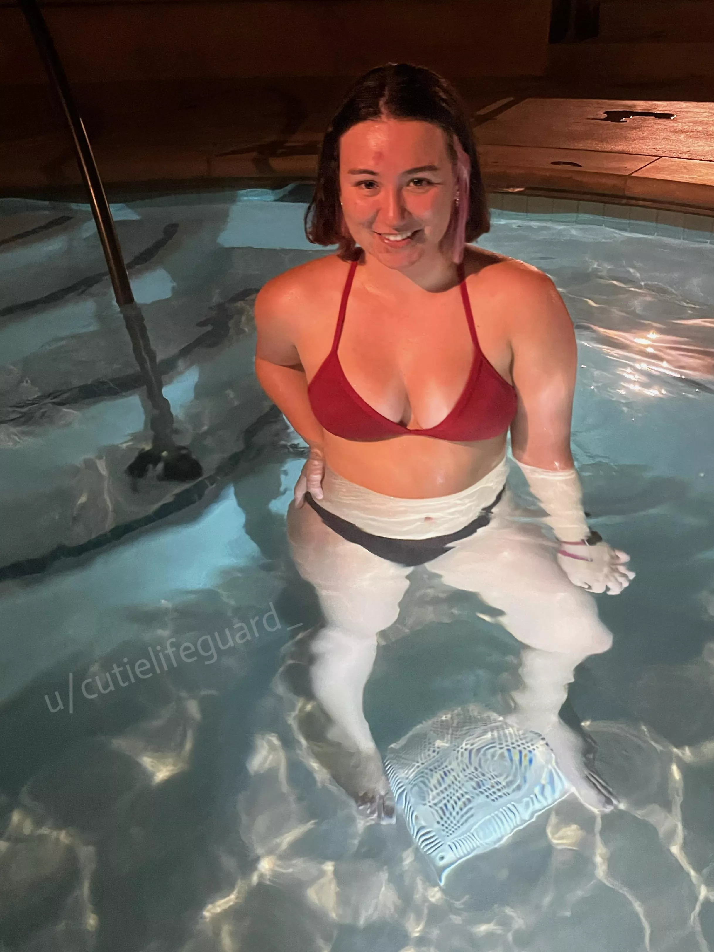 Hot tub or pool? posted by cutielifeguard_