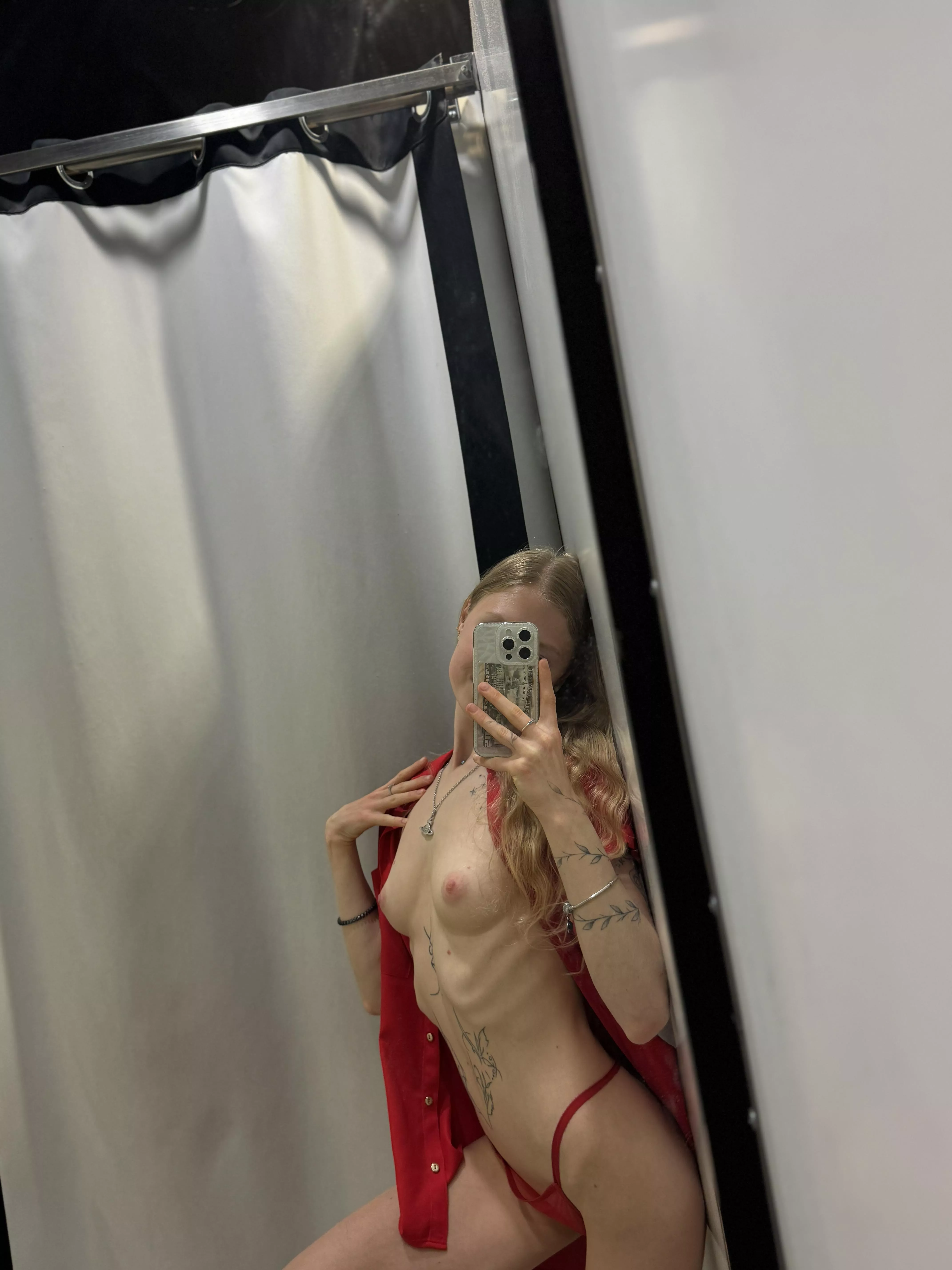 I will seduce you in a way that you will not forget posted by gemmy_grace