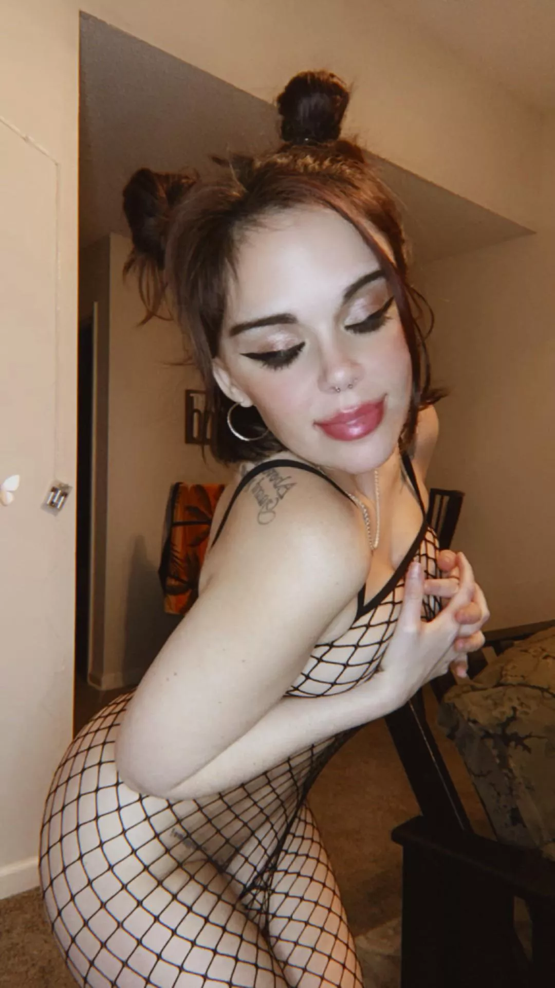 love black fishnets  posted by bangbangreign21
