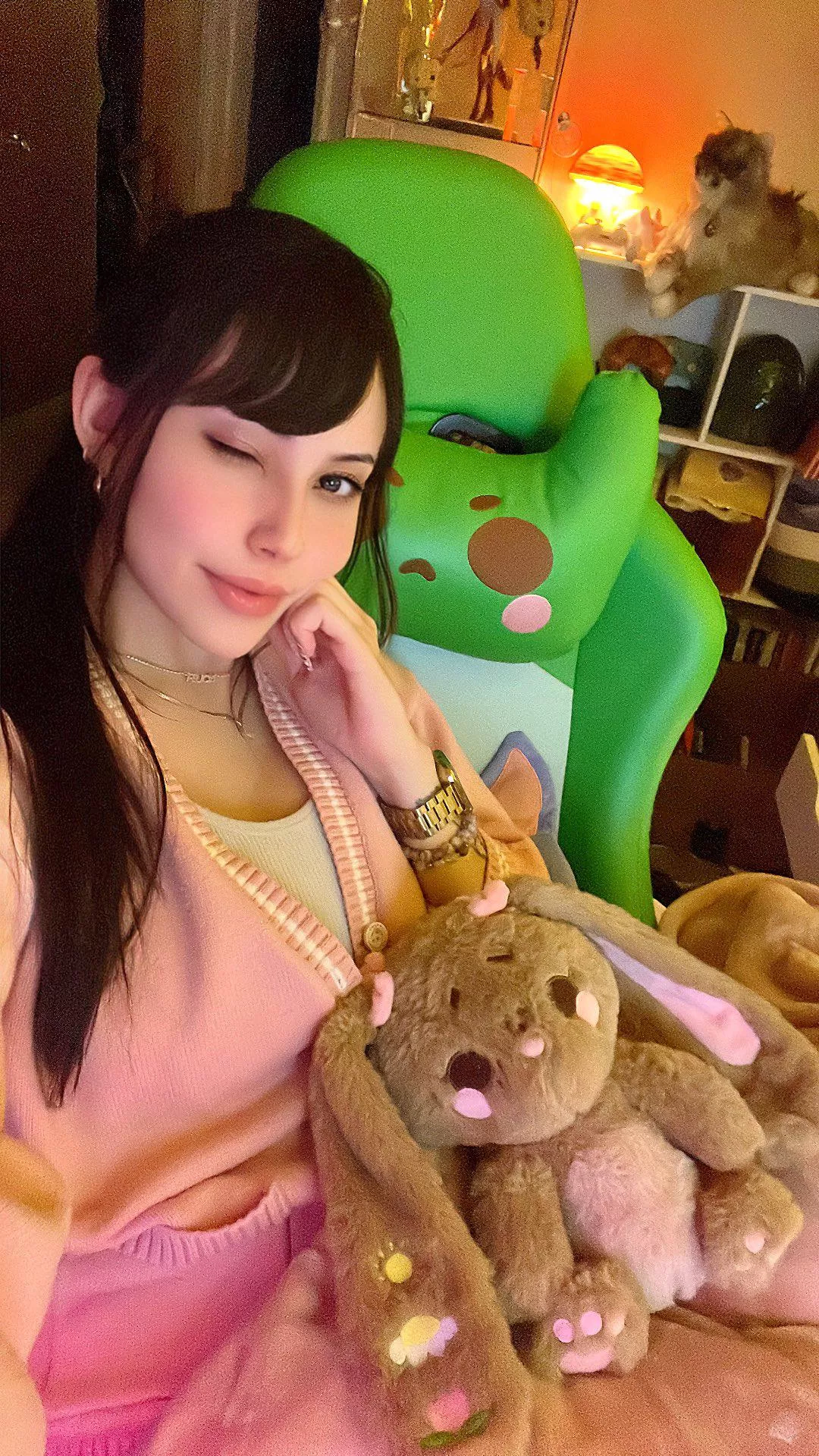 My new snuggle buddy ♡ posted by FeliciaVox