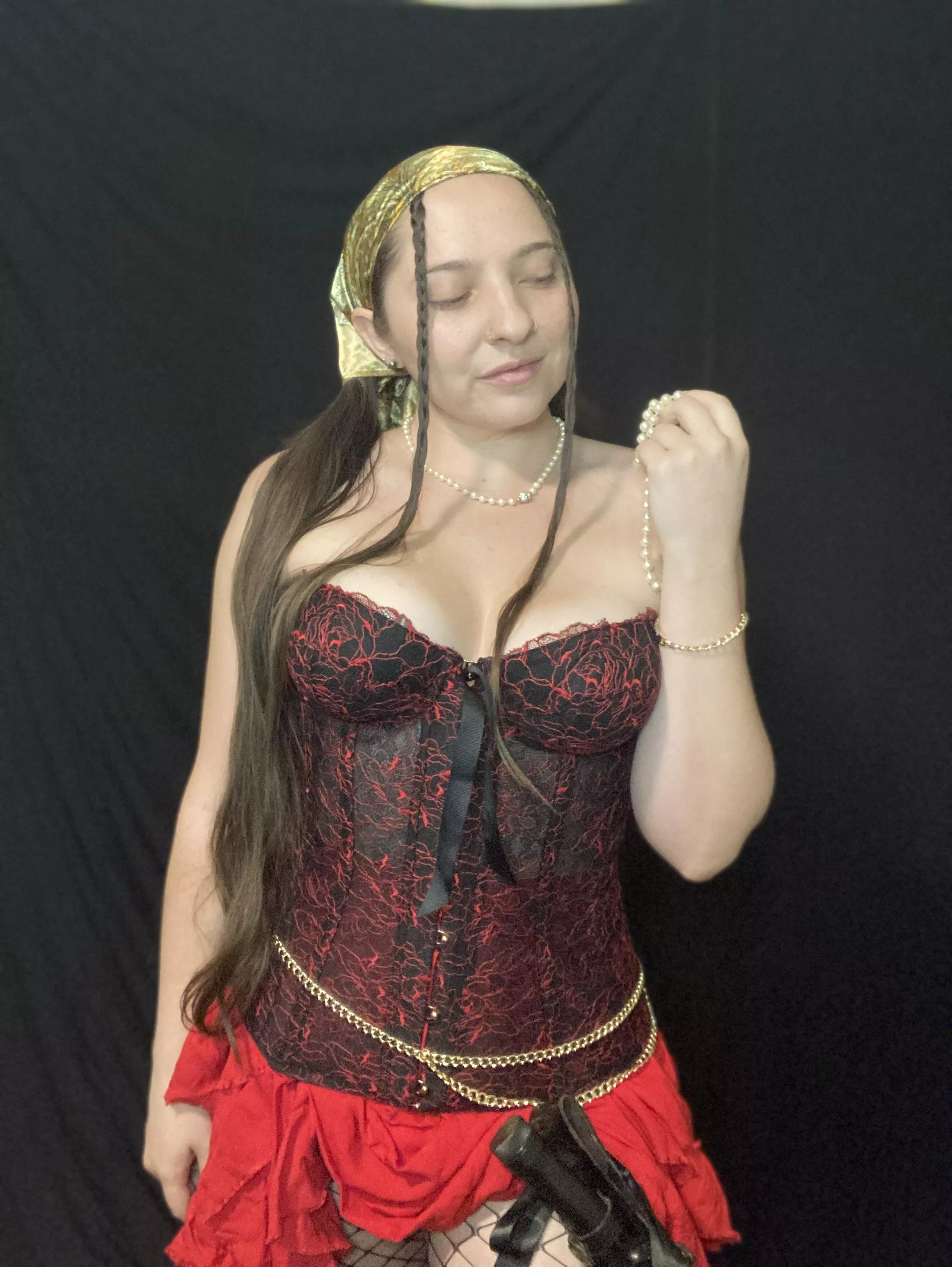 Nothing to see here just a pirate with braid(s)  posted by Icechick44