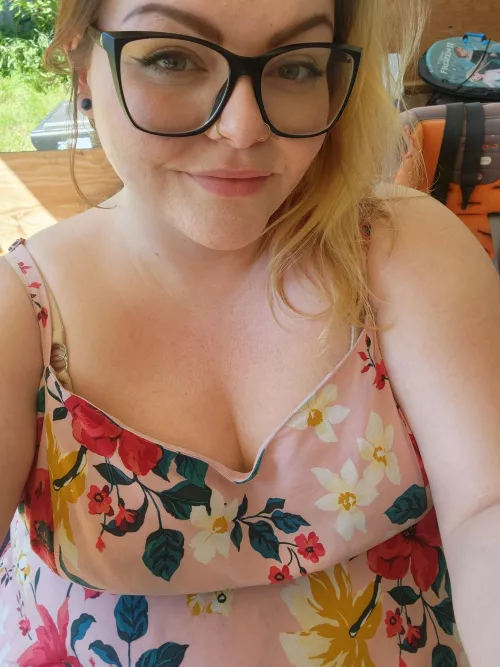 Sunshine and dresses 😊😊😊 by EmberAdams4