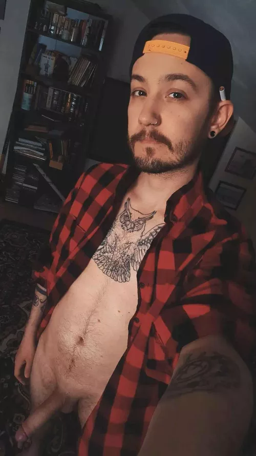 Thought I'd stroke my cock to see if it makes the day go by any quicker. It'll at least make it more enjoyable 😉 by ZDavidson37