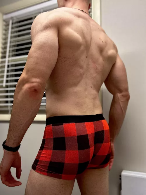 Trying to hit a superhero pose by Background-Fun-879