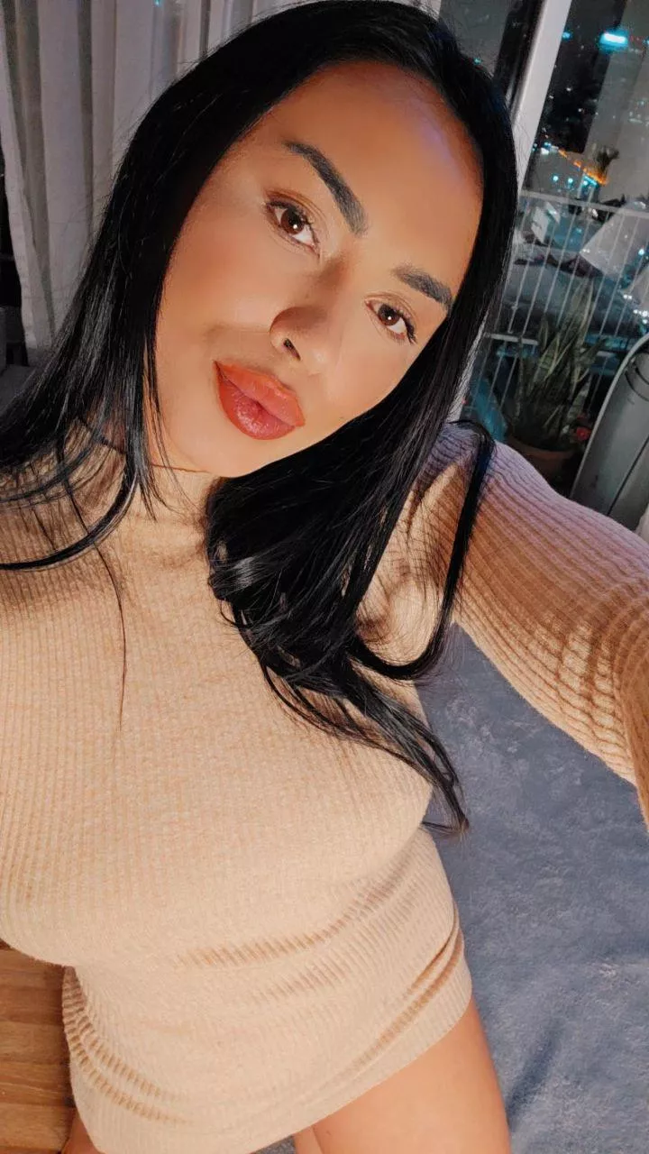 Would you take me to a fancy restaurant? posted by dumb-biss