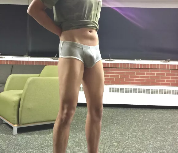 18yo dorm life by boi4u01