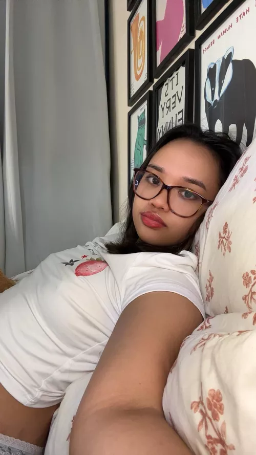 A girl who’s too lazy to do her laundry  by Worldly_Evidence_575