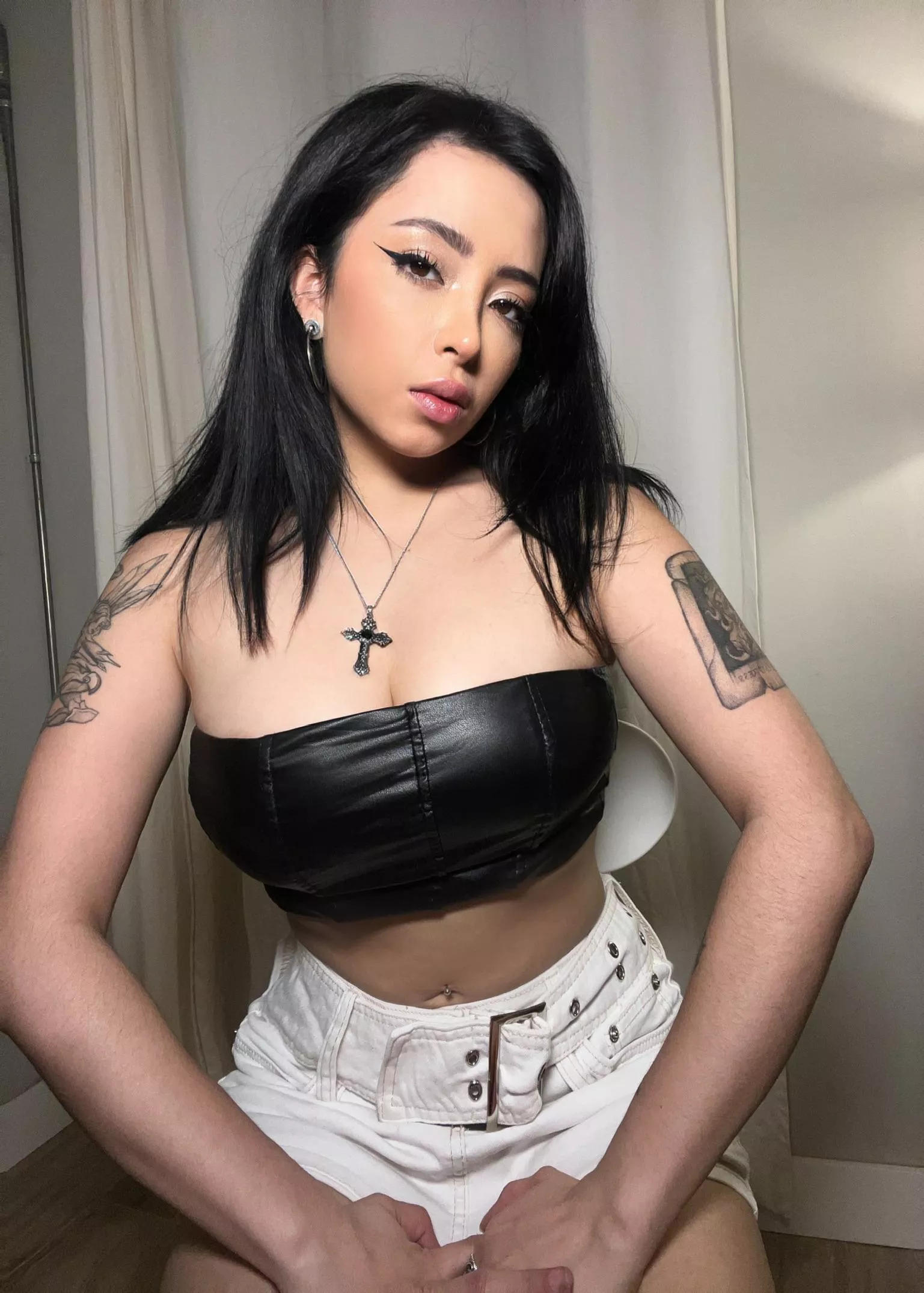asian x white  posted by bellaniet