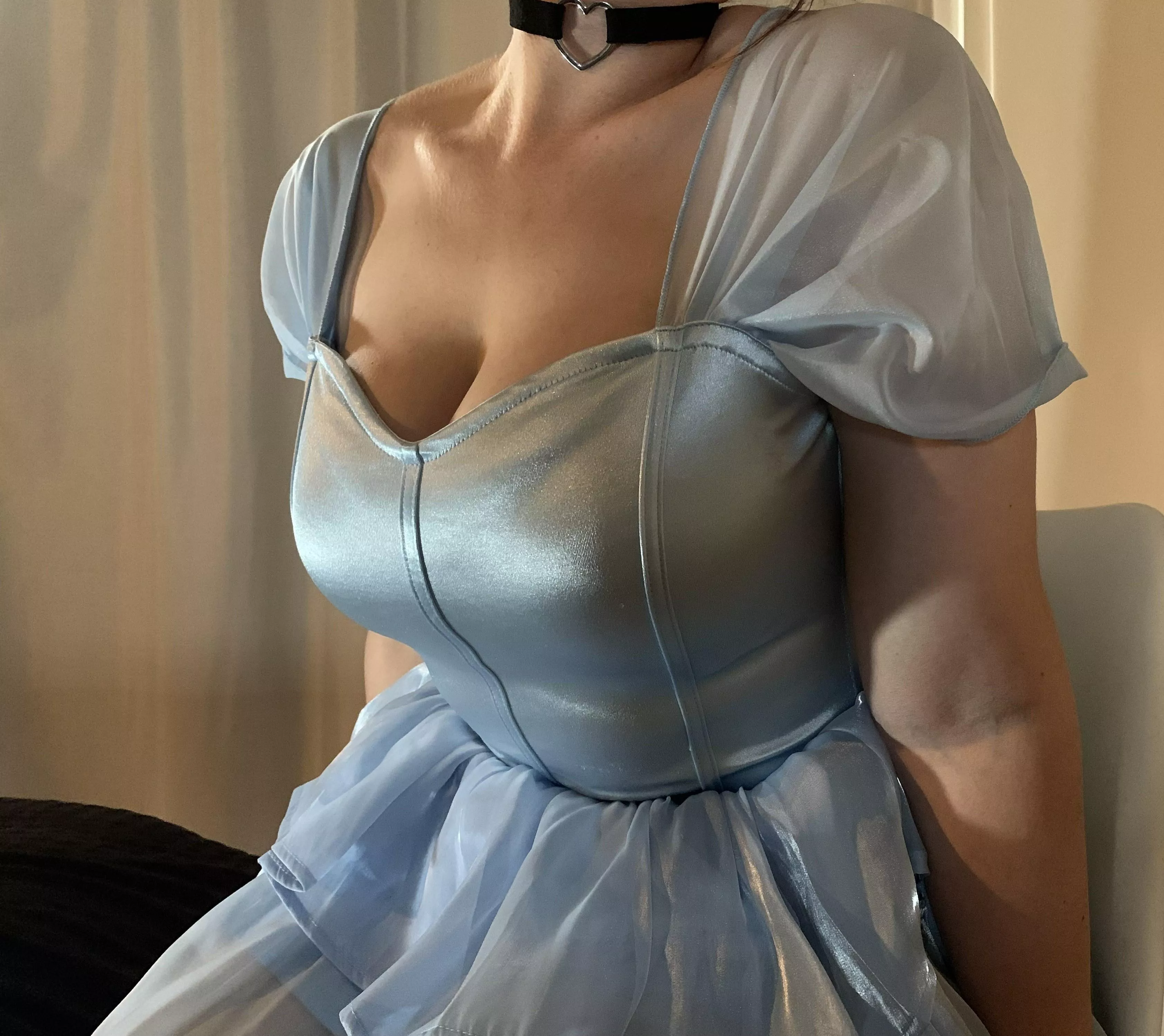 Curvy Cinderella posted by taylahsomething