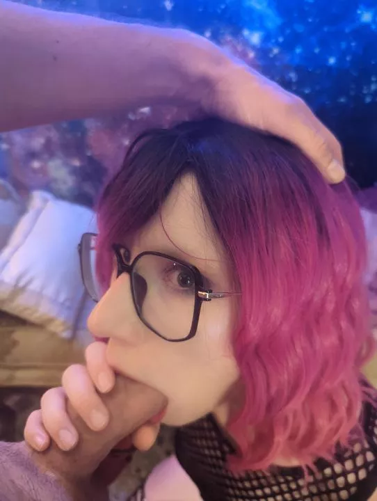 Do I look cute? posted by DealerEducational113